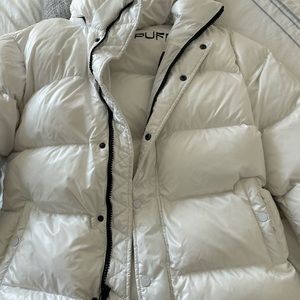 White Aritzia Puffer Jacket